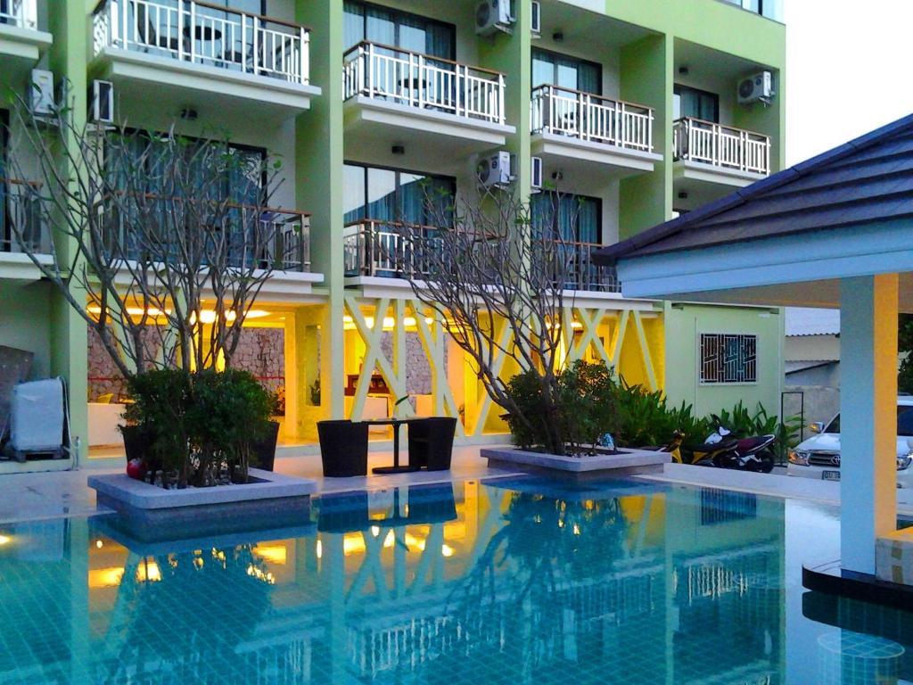 Kalim Beach Place Patong Exterior foto